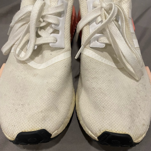 White and pink NMD’s - Picture 3 of 4
